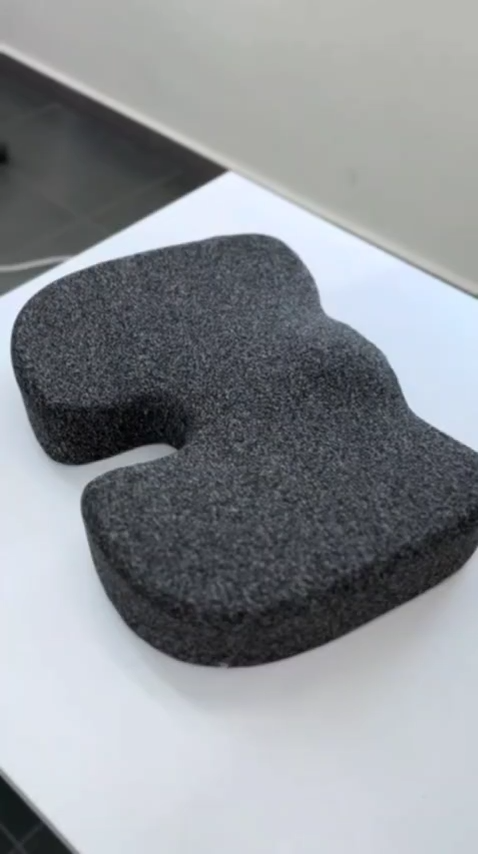 وسادة مقعد طبية لتصحيح الجلسة وتخفيف آلام الظهر Coussin de siège ergonomique en mousse à mémoire