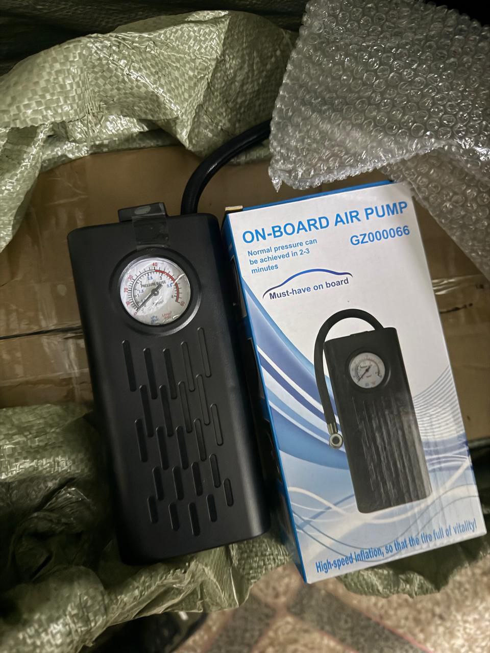 Gonfleur de Pneus Portable ضاغط هواء محمول لاسلكي مضخة كهربائية بقوة 150 بي إس آي قابلة لإعادة الشحن عبر USB