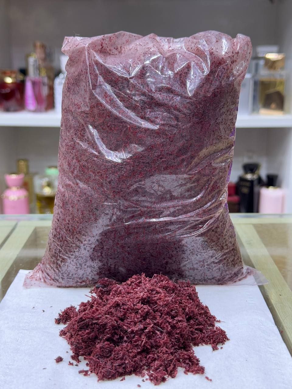 بخور سعودية احمر