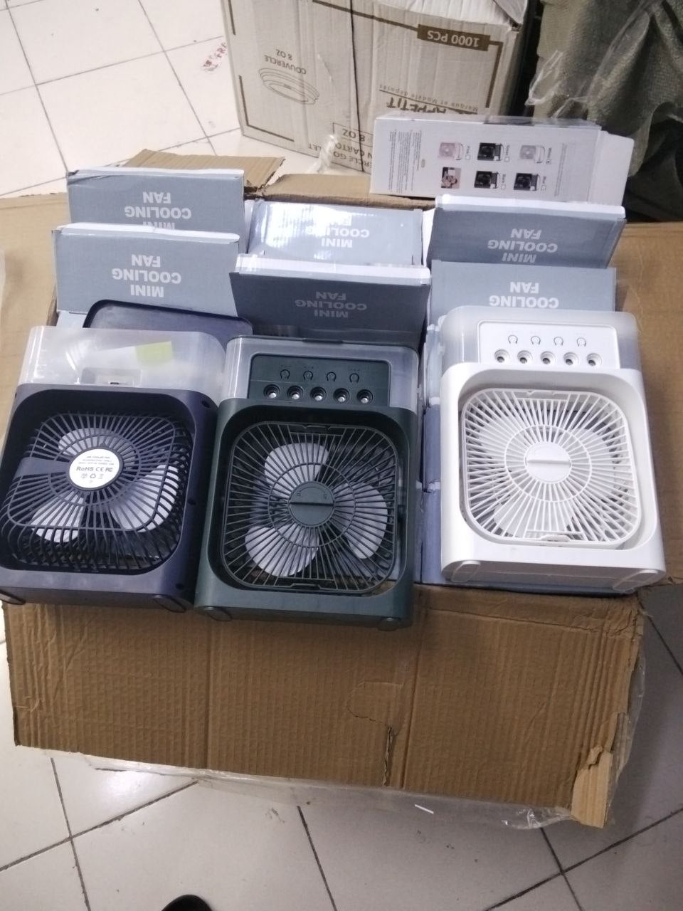 Mini climatiseur de bureau portable مكيف هواء مكتبي صغير محمول