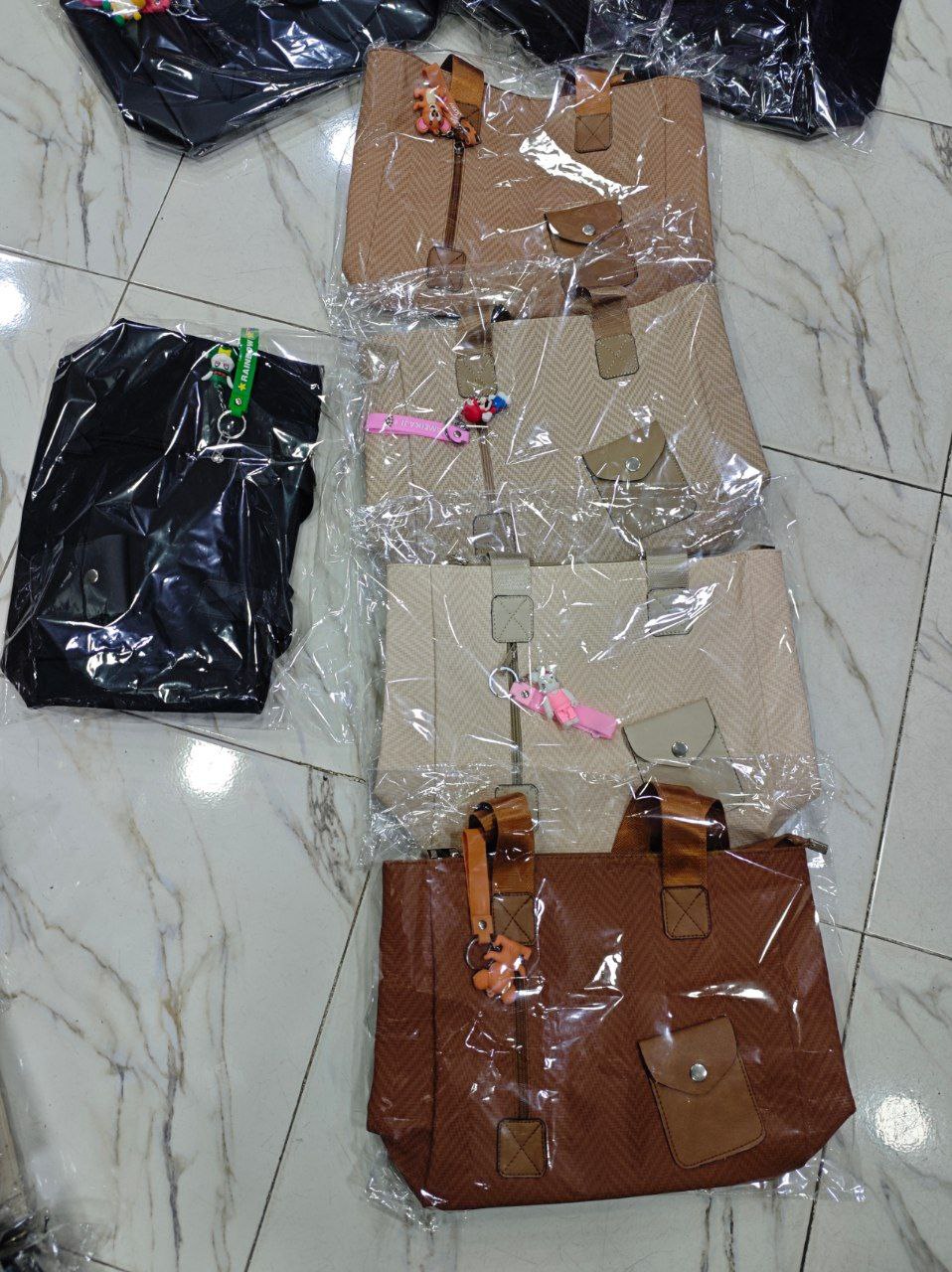 منتج من فئة أكسسوارات نسائية