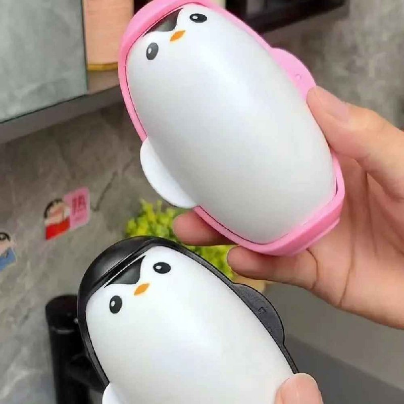 Little penguin hair sticker Rouleau anti-peluches réutilisable en forme de pingouin
