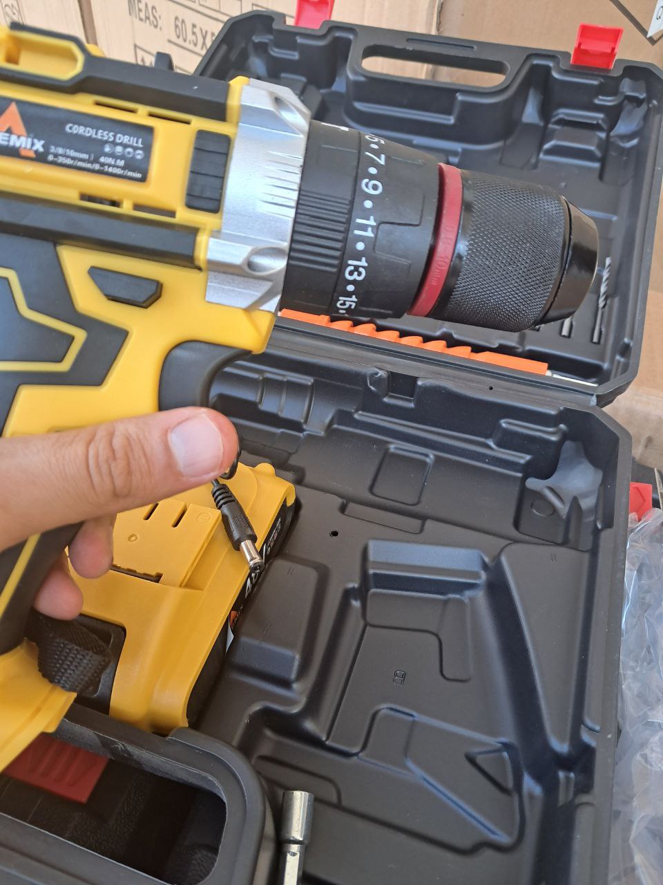 مثقاب لاسلكي قابل لإعادة الشحن Perceuse Visseuse Sans Fil Rechargeable 21V