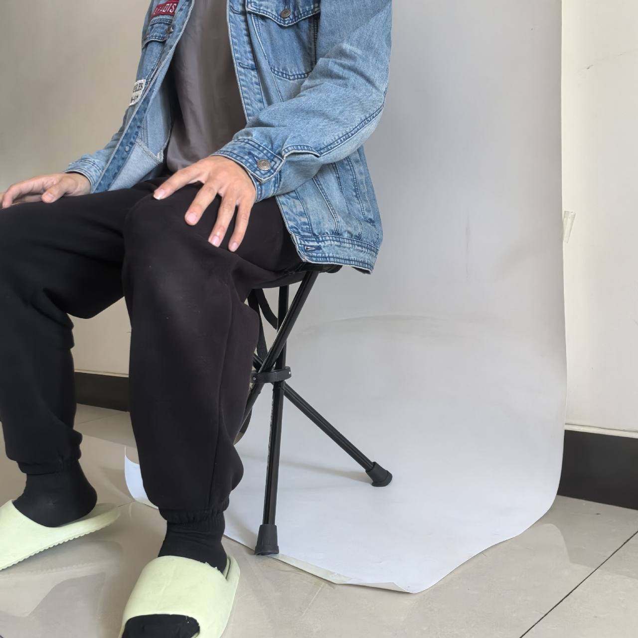 Canne Siège Pliable à Trois Pieds مقعد عصا المشي ثلاثي الأرجل القابل للطي الدعم والراحة لكبار السن