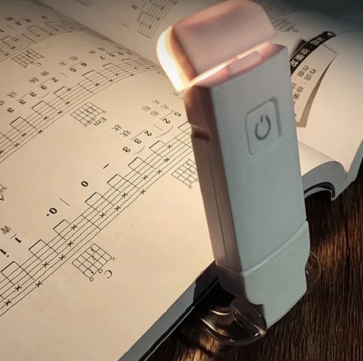 مصباح قراءة LED قابل لإعادة الشحن عبر منفذ USB Lampe de lecture LED rechargeable USB