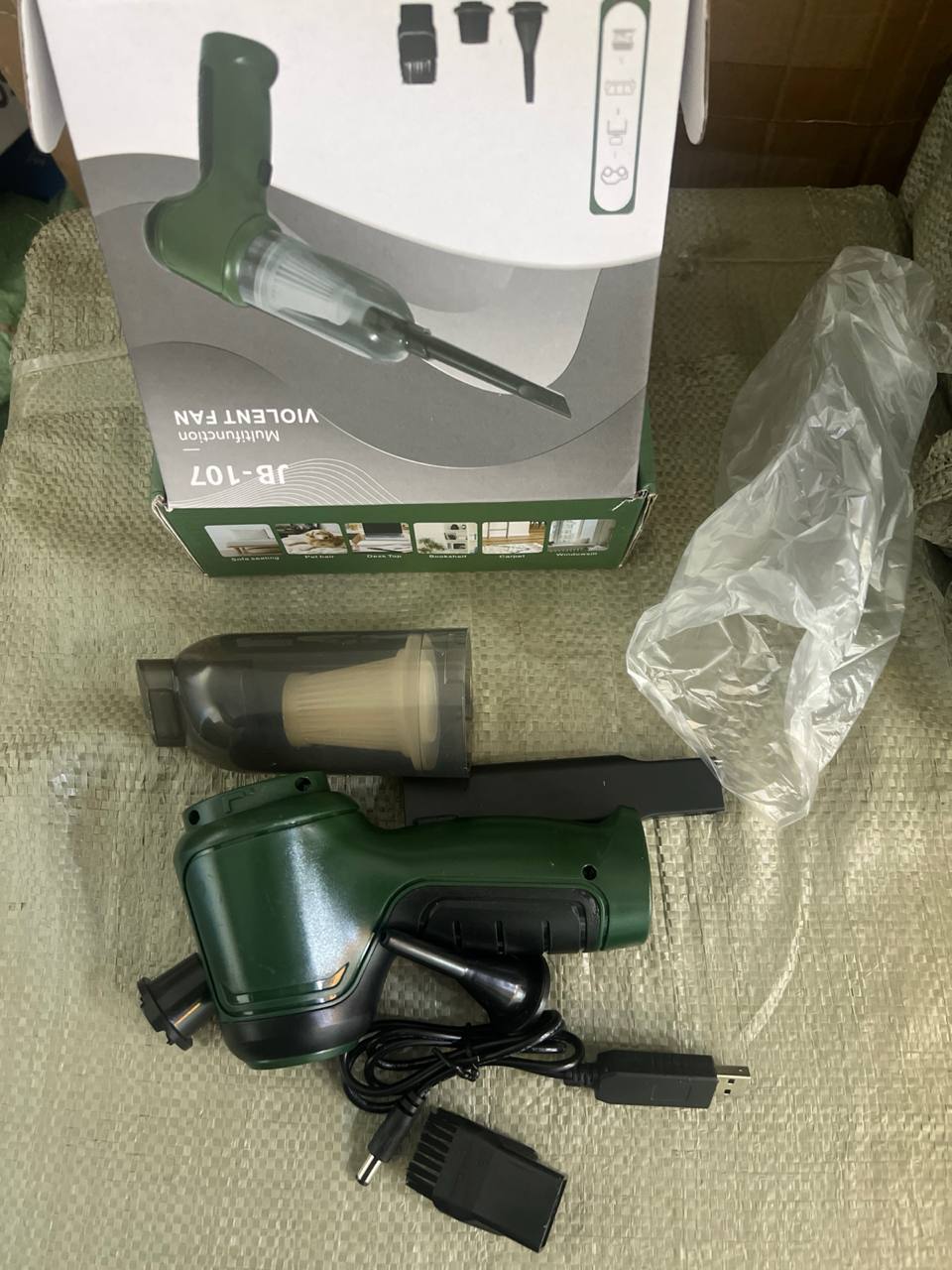 Multifunction Vacuum Cleaner JB-107 Multifunction Vacuum Cleaner JB-107  Multifunction Vacuum Cleaner JB-107