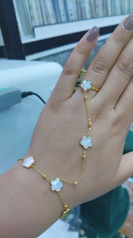 كرميط وخاتم  لصي