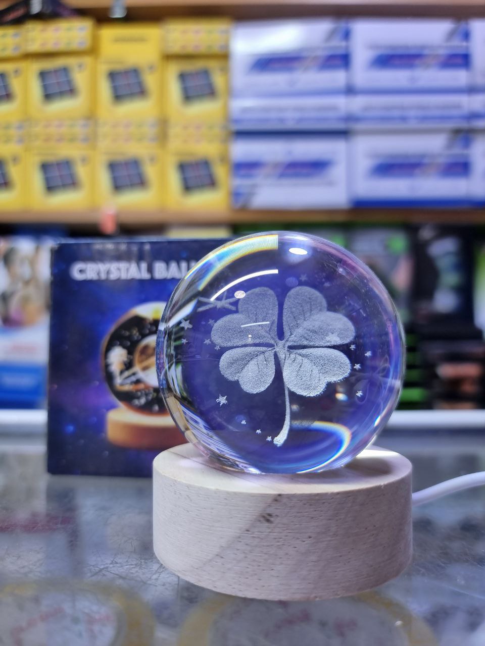 مصباح كروي بلوري صغير متغير الألوان تلقائيًا Mini Crystal Ball Lamp