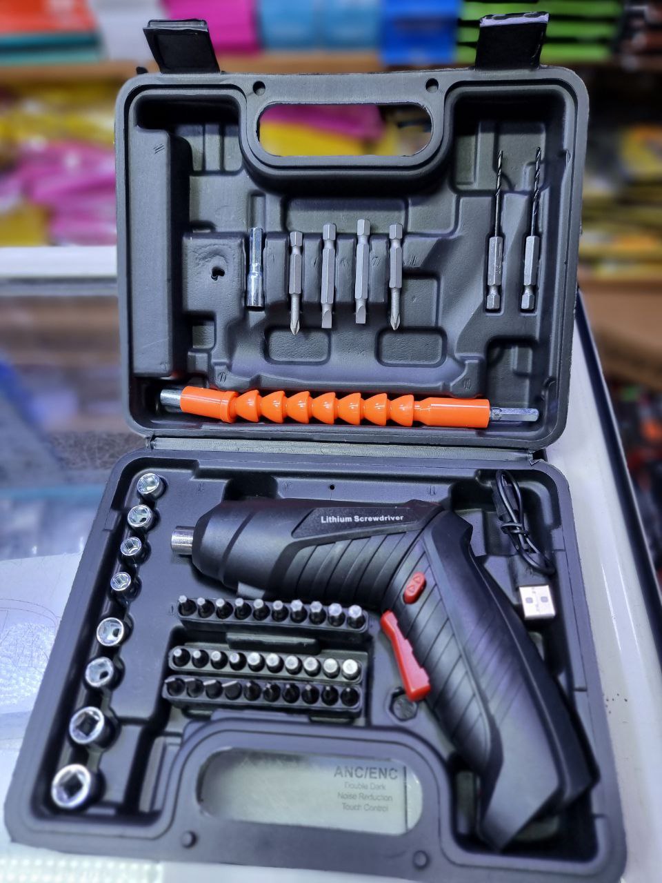 مثقاب مفك براغي كهربائي لاسلكي مع مصباح LED Kit de tournevis électrique 47 en 1, rechargeable et rotatif, avec perceuse-visseuse sans fil, LED intégrée et batterie 1300 mAh