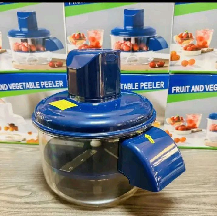 Fruit and vegetable Peeler مقشرة الفواكه والخضراوات
