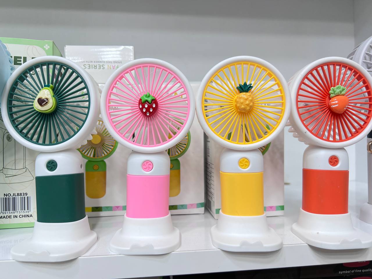 Petit Ventilateur Muet Pour les Voyages Mini Ventilateur Portatif  مروحة صغيرة صامتة للسفر، مروحة صغيرة محمولة مزودة بمنفذ شحن USB