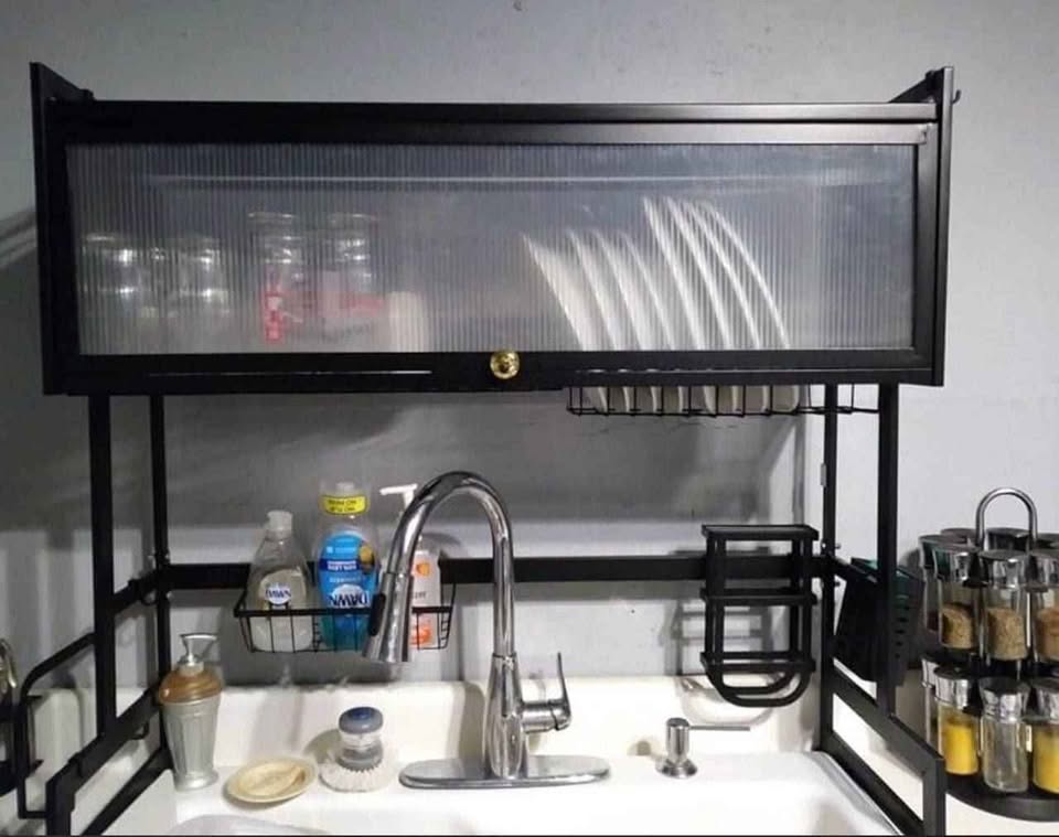 أرفف المطبخ عبارة عن منظمات متعددة الوظائف Etagères de cuisine multifonctionnels