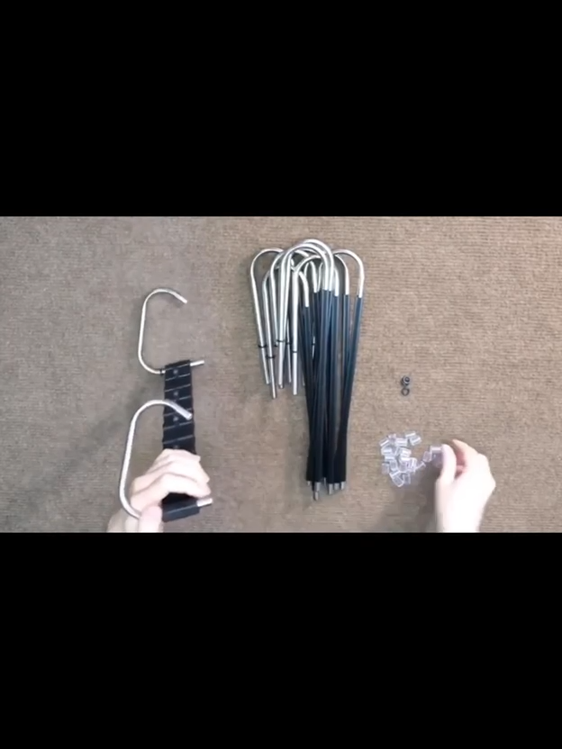 Cintres pour pantalons, peu encombrants en acier inoxydable شماعات بنطلونات من الفولاذ المقاوم للصدأ موفرة للمساحة، غير قابلة للانزلاق