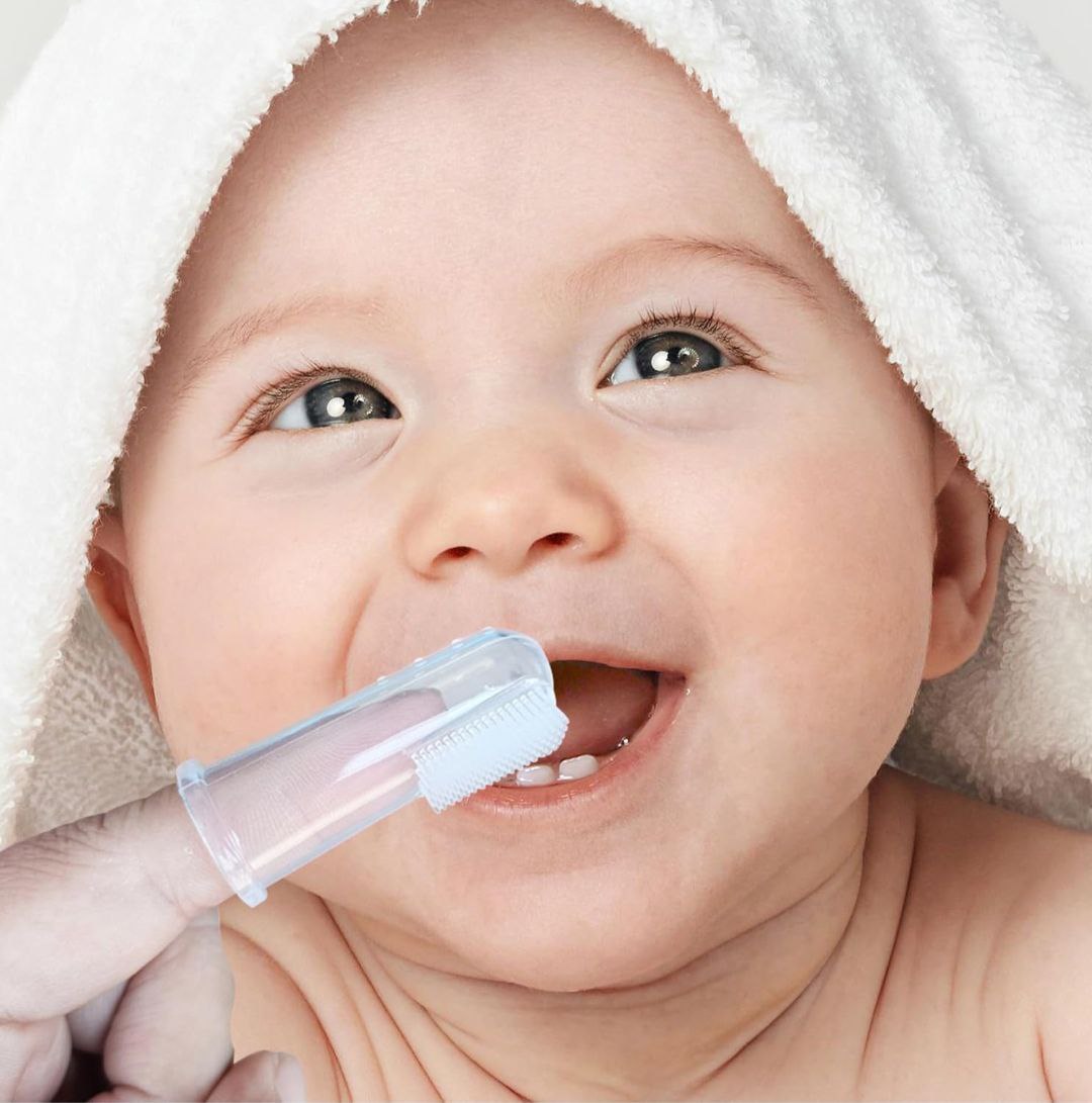 مجموعة من 8 قطع للعناية بالطفل ورعاية صحته Kit de toilettage pour bébé