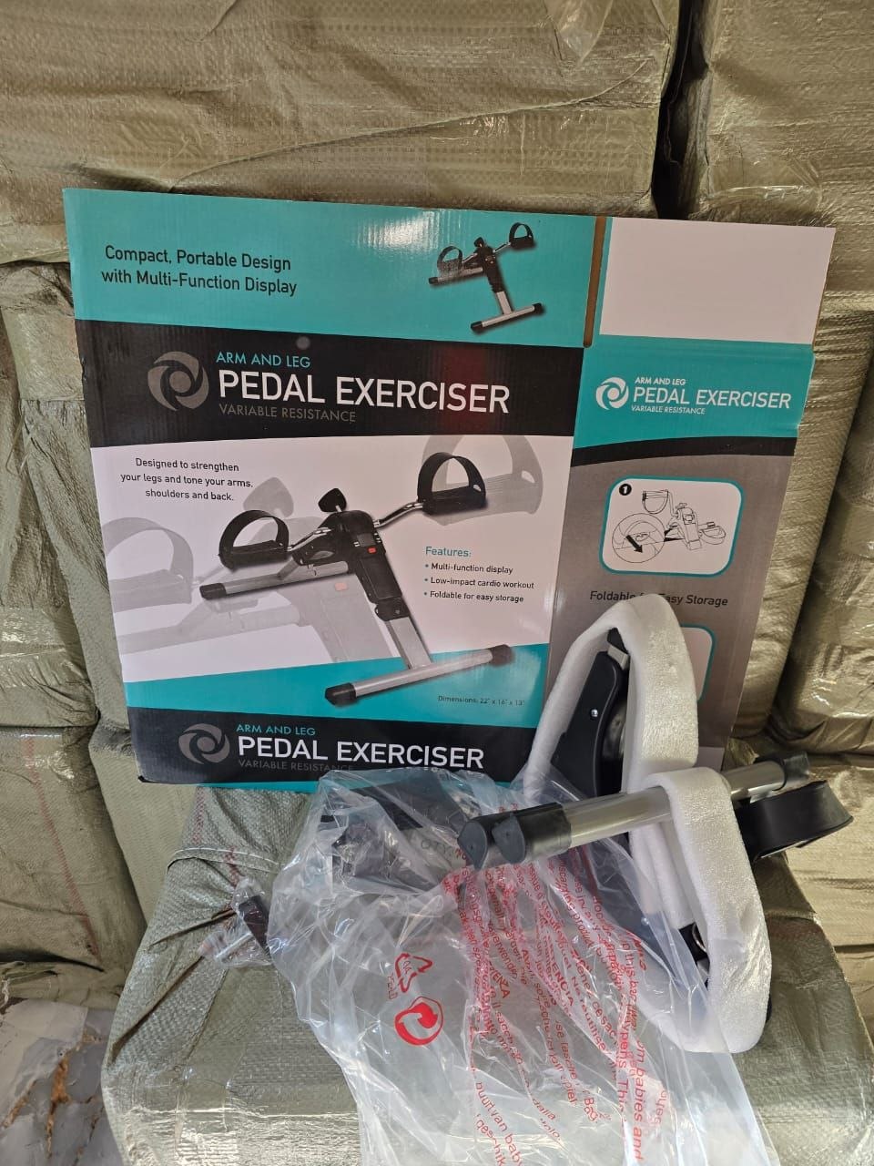 دراجة تدريب وترويض، تنشيط الدورة الدموية Arm and leg Pedal exerciser Mini-Vélo d’Exercice avec Écran LCD Pédales Pliables