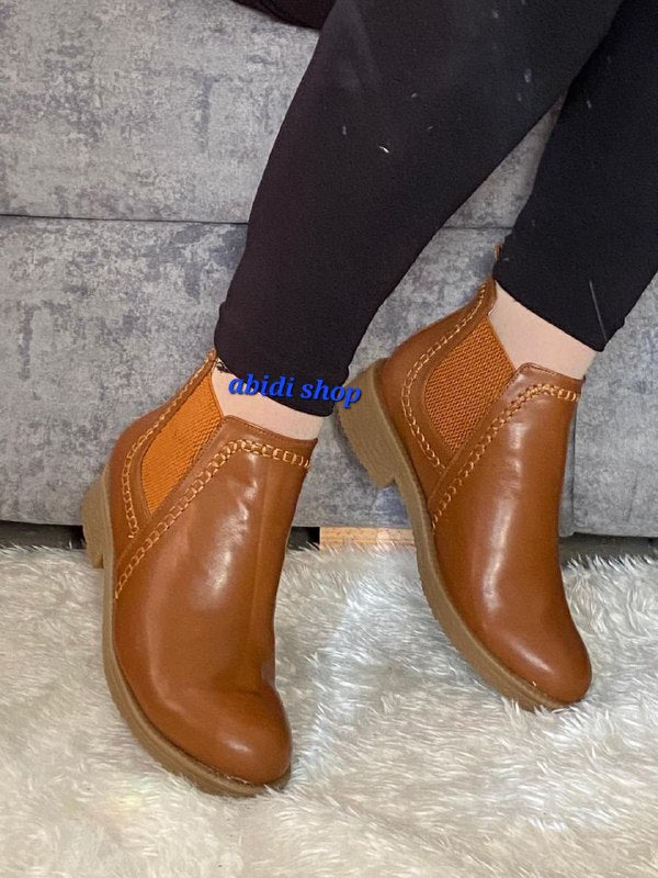 Bottes cuir gomme semelle بوط  جلد سومل كومة