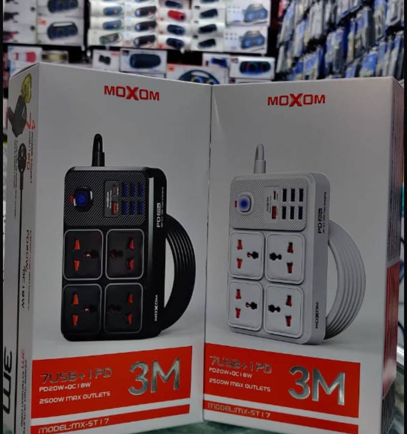 MOXOM Prise d'alimentation 7USB 1PD 3M