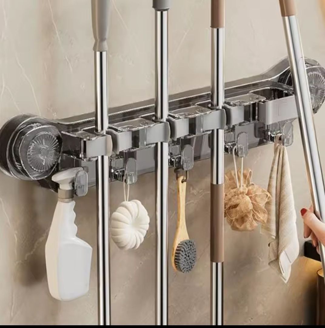 Suction Mop Clip  حامل المكانس الرباعي لتنظيم المقشات وادوات النظافه،