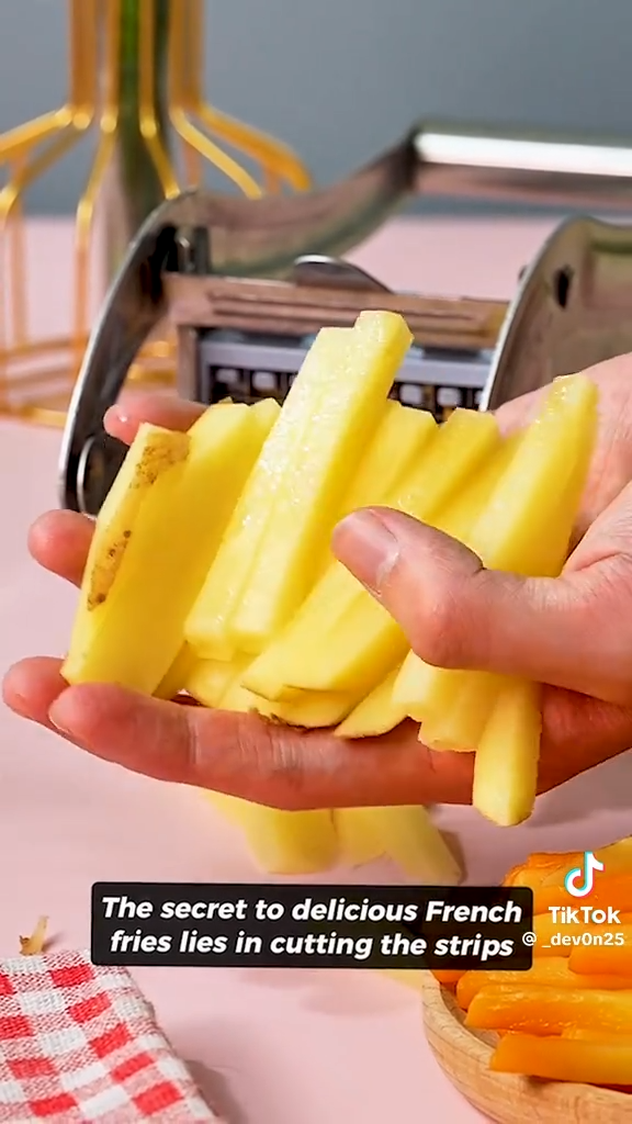 قطاعة بطاطس مقلية مع شفرتين من الفولاذ المقاوم للصدأ Coupe-frites avec 2 lames en acier inoxydable coupe-pommes de terre coupe-hachoir