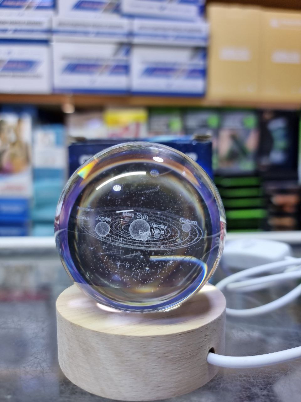 مصباح كروي بلوري صغير متغير الألوان تلقائيًا Mini Crystal Ball Lamp