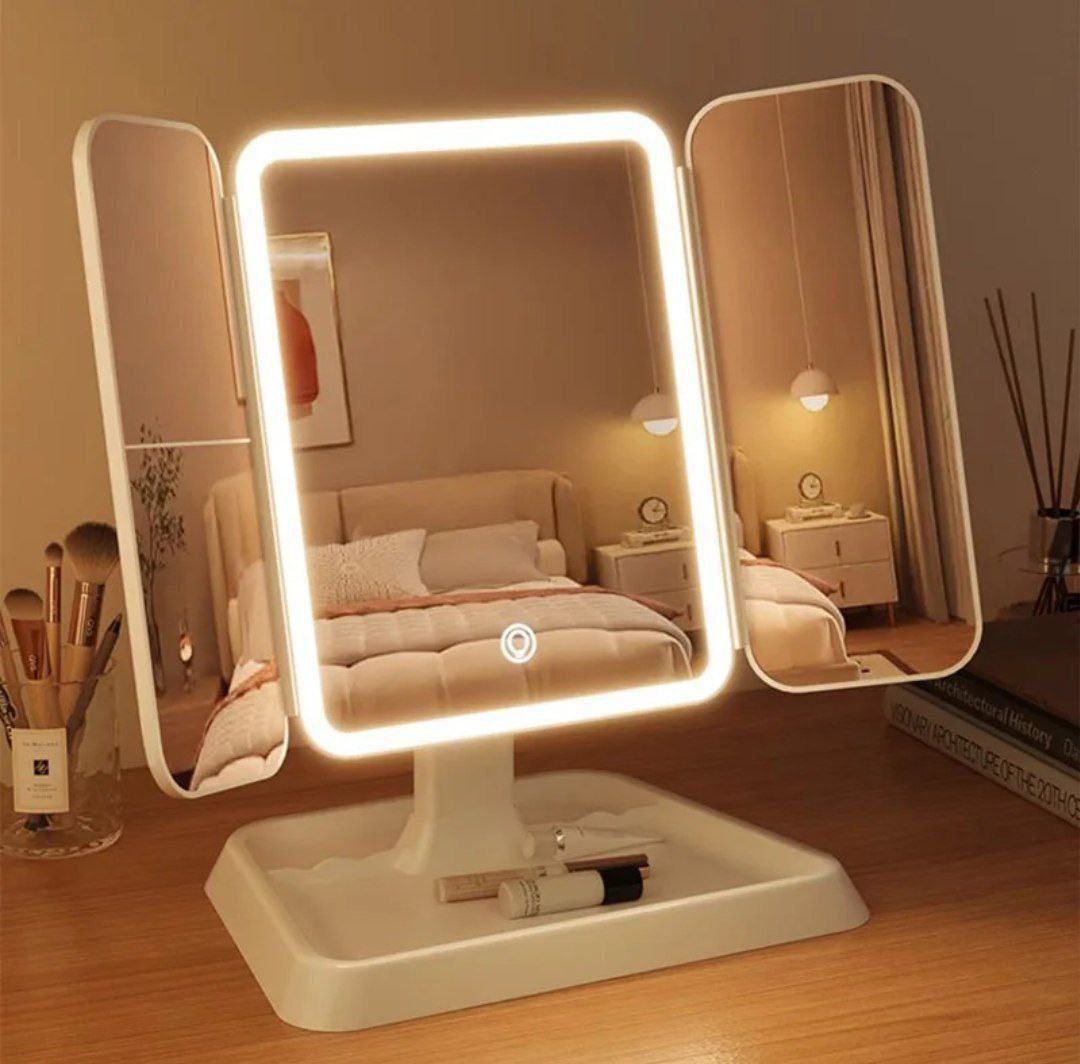 Miroir de maquillage pliable à trois côtés avec éclairage LED