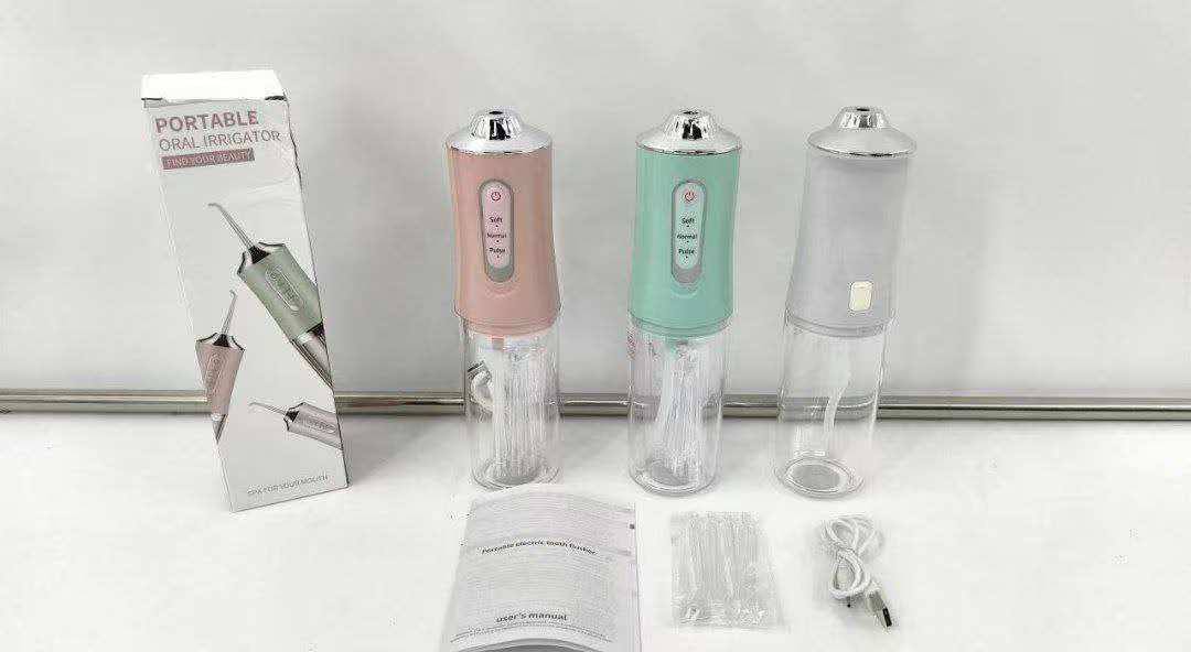 جهاز تنظيف الأسنان بالماء الكهربائي اللاسلكي القابل لإعادة الشحن Hydropulseur Dentaire Électrique Sans Fil Rechargeable USB