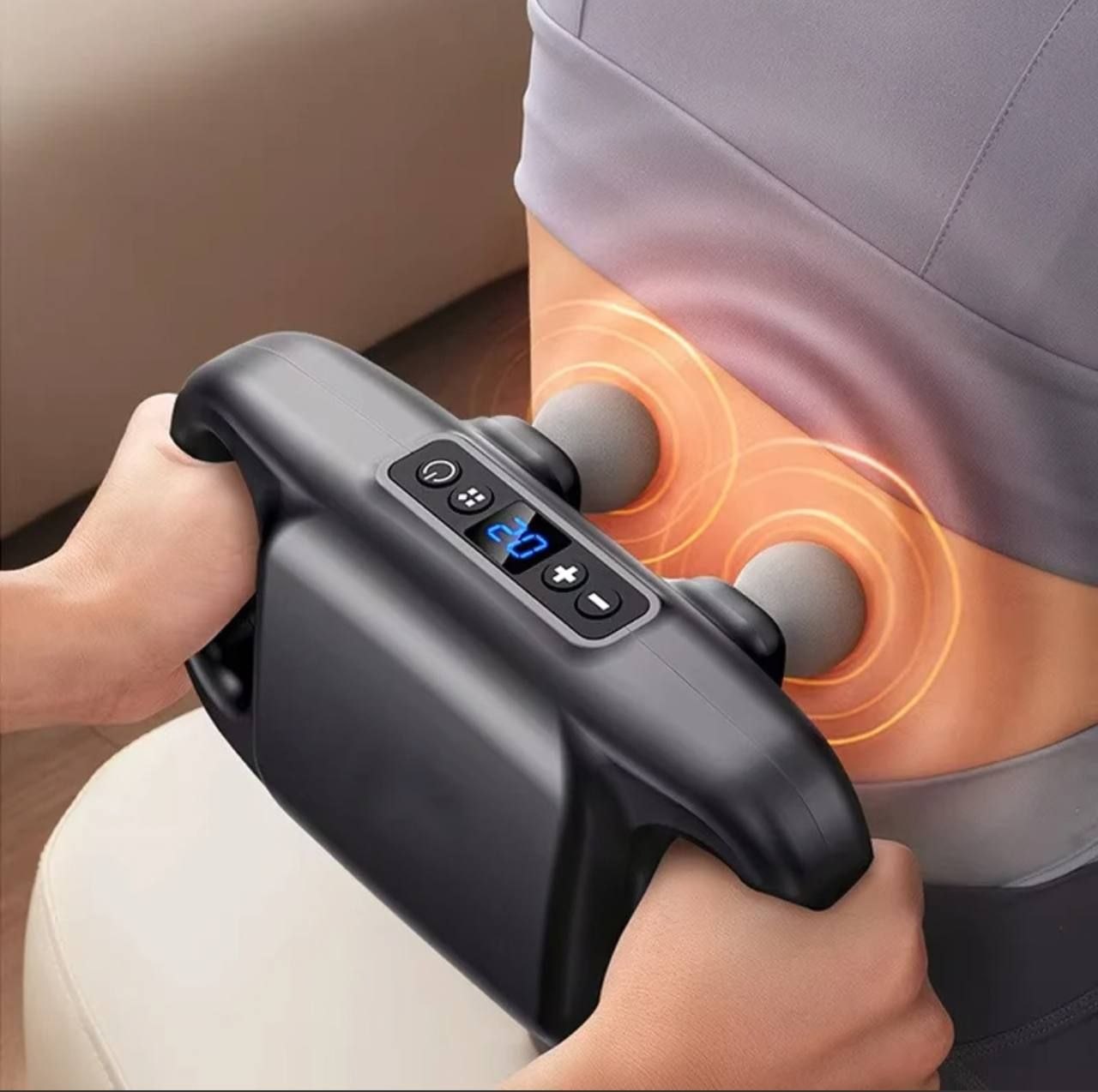 مسدس تدليك كهربائي أو جهاز بأربعة رؤوس للأنسجة العميقة Pistolet ou appareil de massage électrique à 4 têtes pour tissus profonds