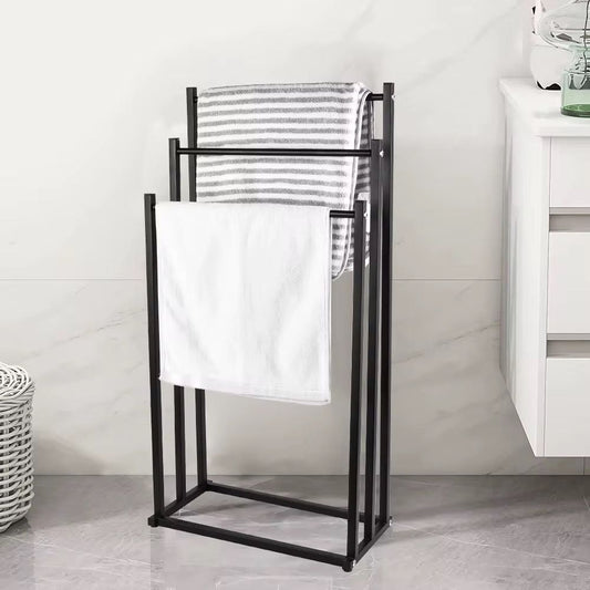 رف مناشف قائم بذاته مصنوع من المعدن الأسود Porte-serviettes sur pied Apaeofl en métal noir