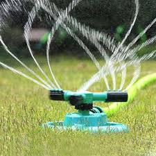 Lawn sprinklerArroseur de pelouse rotatif automatique  رشاش العشب
