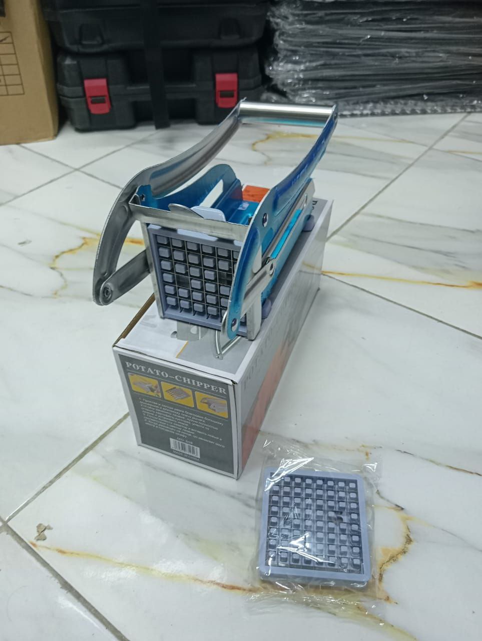 قطاعة بطاطس مقلية مع شفرتين من الفولاذ المقاوم للصدأ Coupe-frites avec 2 lames en acier inoxydable coupe-pommes de terre coupe-hachoir