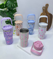 Gobelet en acier inoxydable avec motif floral bleu كوب من الفولاذ المقاوم للصدأ مع زخارف