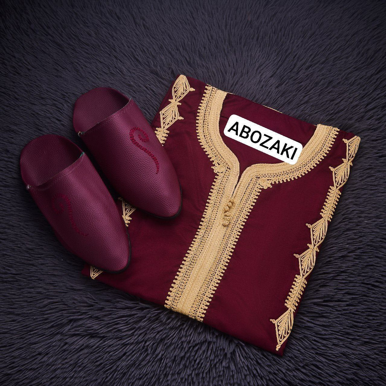 كندورة مطروزة بلغة فاسية