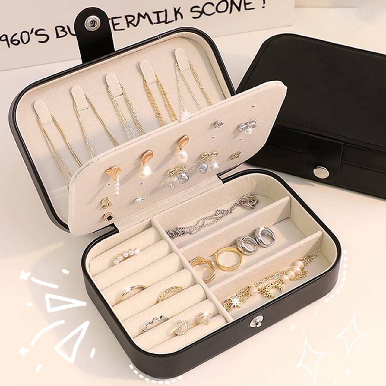 Coffret à Bijoux Portable صندوق المجوهرات المحمول