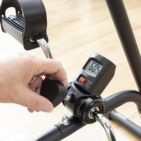 دراجة تمرين للذراعين والساقين والركبتين إعادة التأهيل لكبار السن vélo d'exercice pour les bras, les jambes et les genoux en physiothérapie