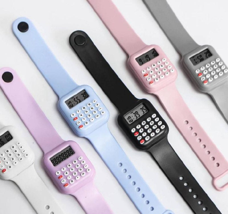 Montre calculatrice multifonctionnelle