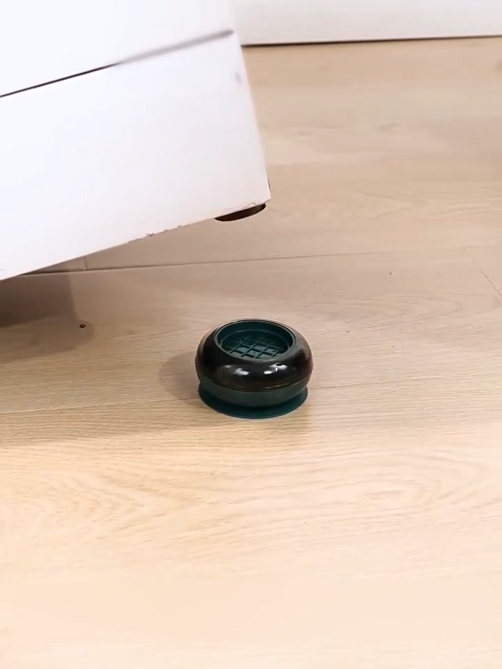 Patins anti-vibrations وسادات مضادة للاهتزاز
