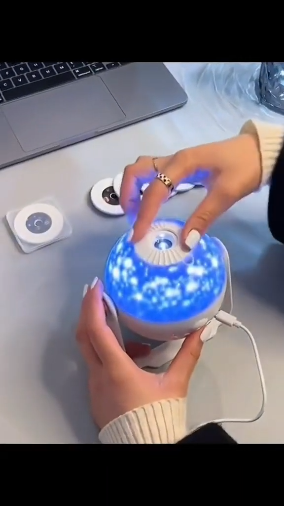 Projecteur LED جهاز عرض LED دوار 360 درجة لسماء مرصعة بالنجوم على شكل مجرة للأطفال