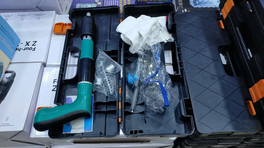 Kit de fixation murale avec pistolet manuel et accessoires