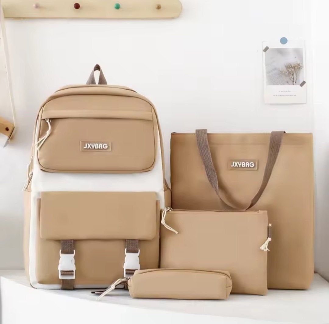 حقيبة ظهر مدرسية مكونة من 4 قطع Sac à dos scolaire 4 pièces