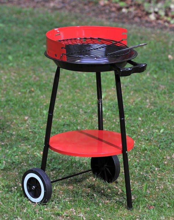شواية فحم دائرية مزودة بعجلات Barbecue rond à charbon de bois