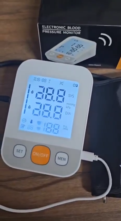 Electric Blood Pressure Monitor جهاز قياس ضغط الدم الكهربائي