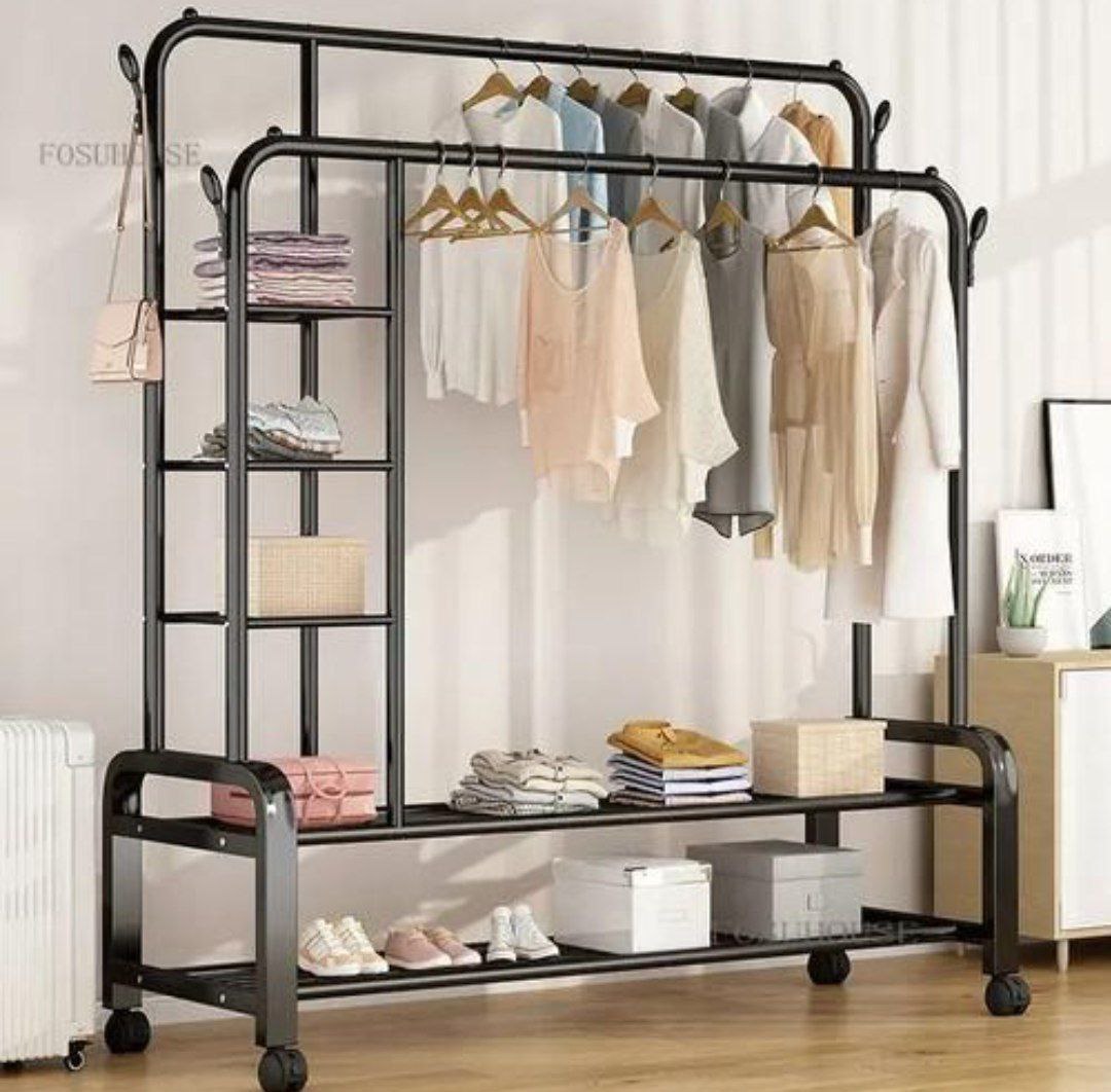 رف ملابس مزدوج بعجلات مع أرفف وخطافات 68Kg Porte-vêtements Double Barre sur Roues avec Étagères et Crochets