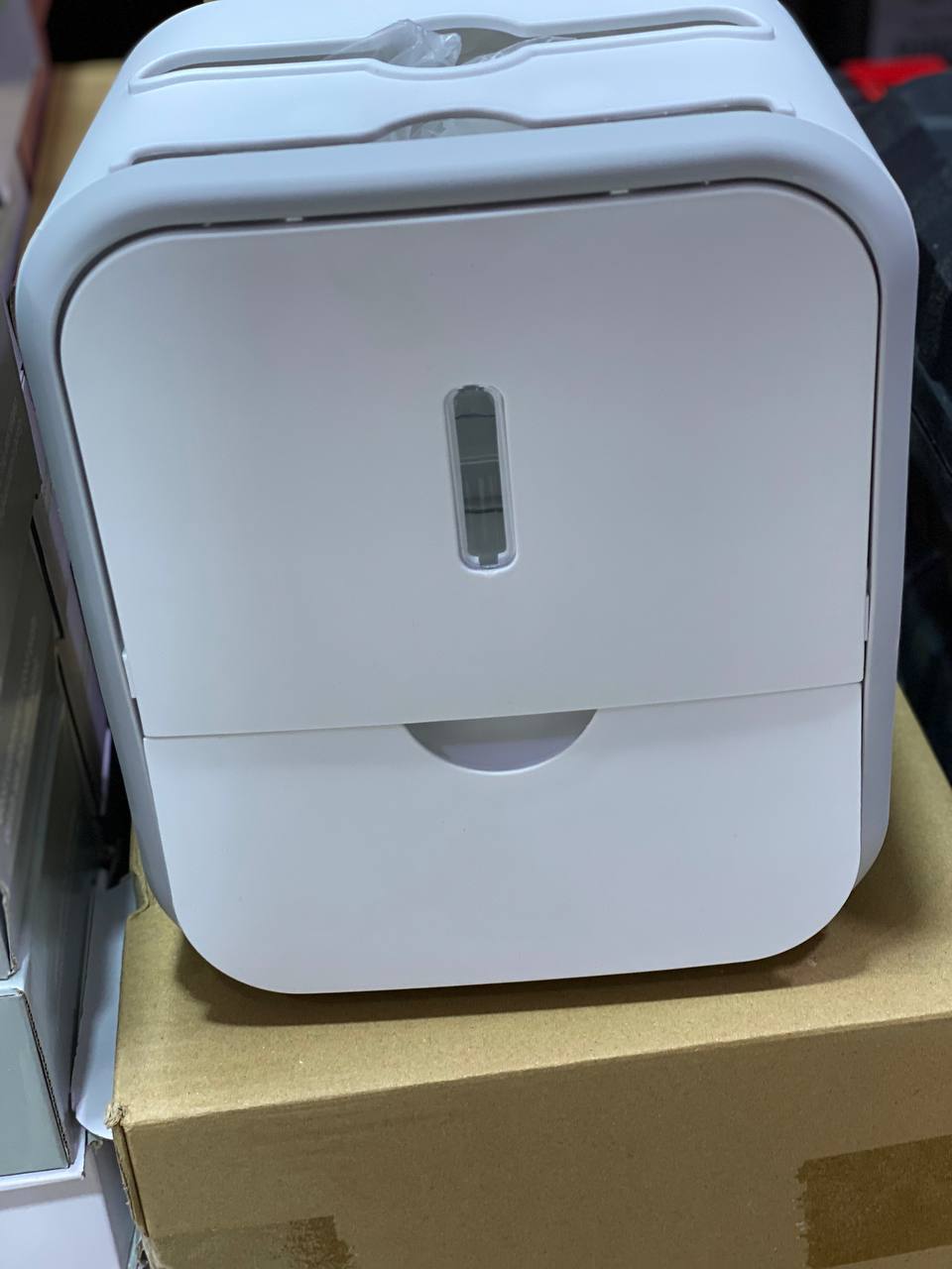 Porte-papier hygiénique حامل مناديل المراحيض