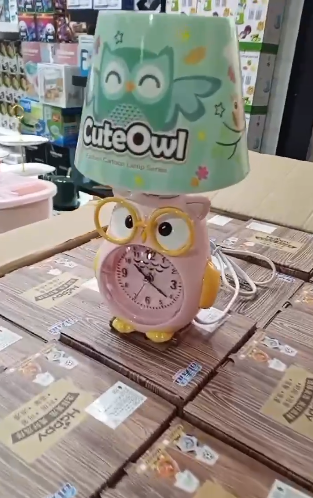 Horloge abat jour hibou