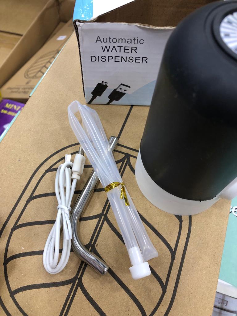 Distributeur d'eau électrique automatique pompe à bouteille d'eau chargement USB