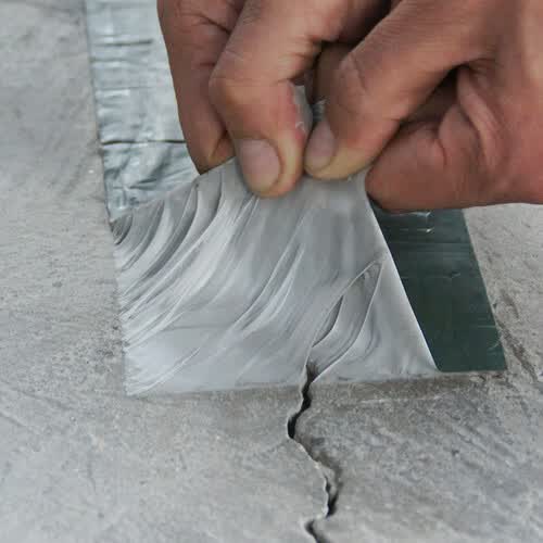 شريط لاصق مقاوم للماء مصنوع من الألومنيوم والمطاط البوتيل Ruban adhésif étanche en aluminium et caoutchouc butyle
