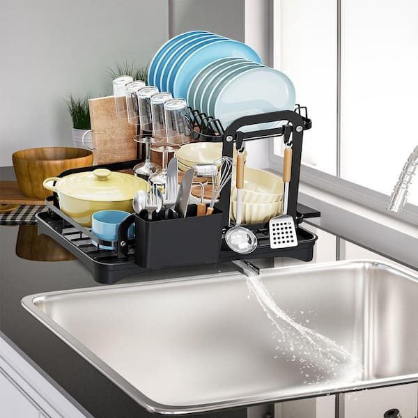 Kitchen Storage Draining dish rack رف تجفيف الأطباق للتخزين في المطبخ