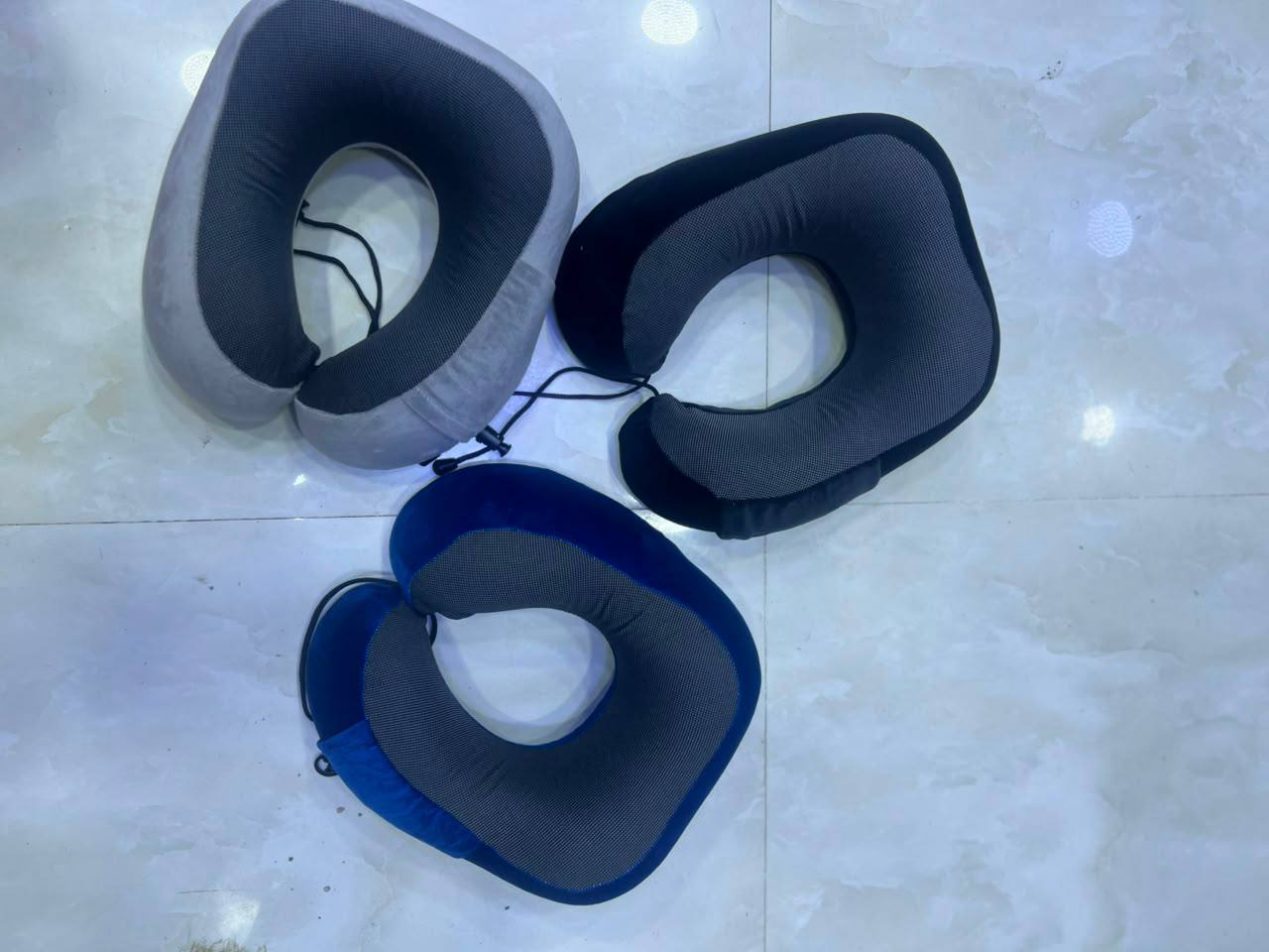 Coussin de voyage Orreiller de cou وسادة سفر وسادة للرقبة مثالية للسفر والراحة