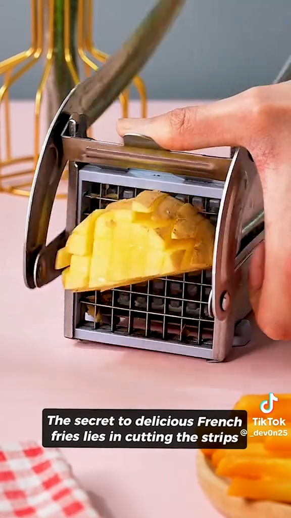 قطاعة بطاطس مقلية مع شفرتين من الفولاذ المقاوم للصدأ Coupe-frites avec 2 lames en acier inoxydable coupe-pommes de terre coupe-hachoir