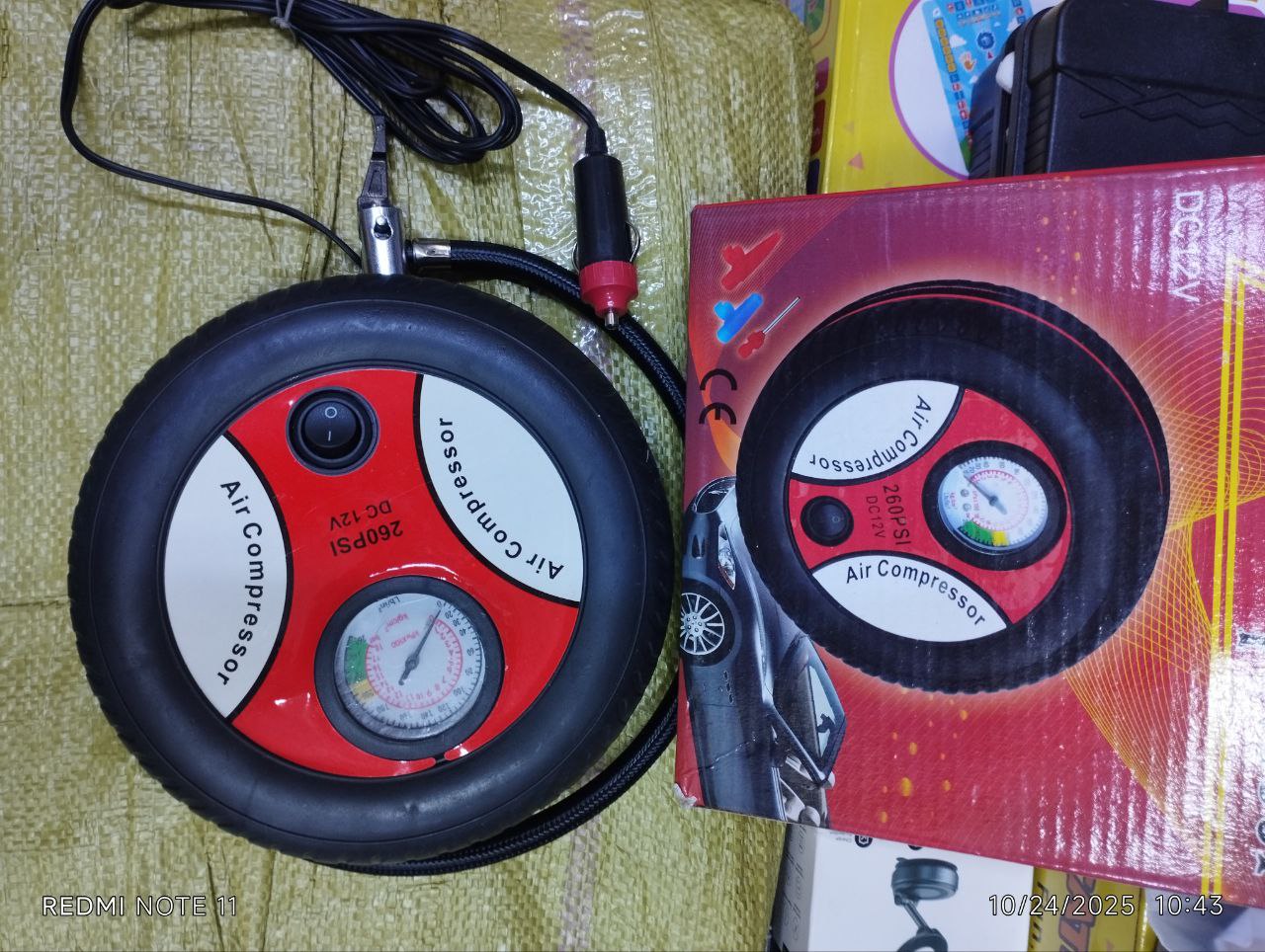 Air Compressor Gonfleur De Pneus voitures Mini Pompe à Air Electrique مضخة هواء كهربائية صغيرة